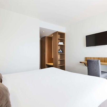 Kyriad Hotel Laval Laval  Kültér fotó