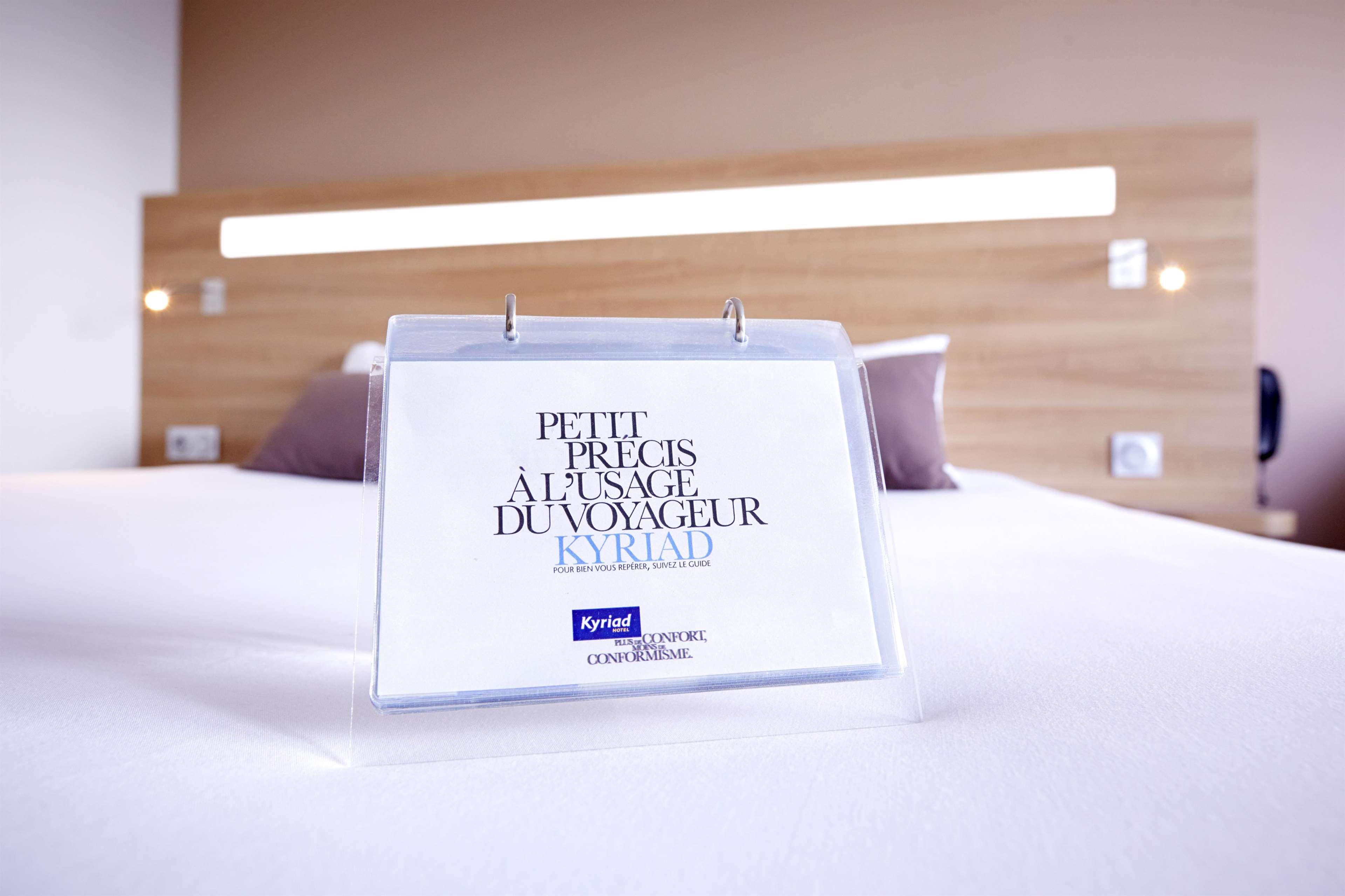 Kyriad Hotel Laval Laval  Kültér fotó
