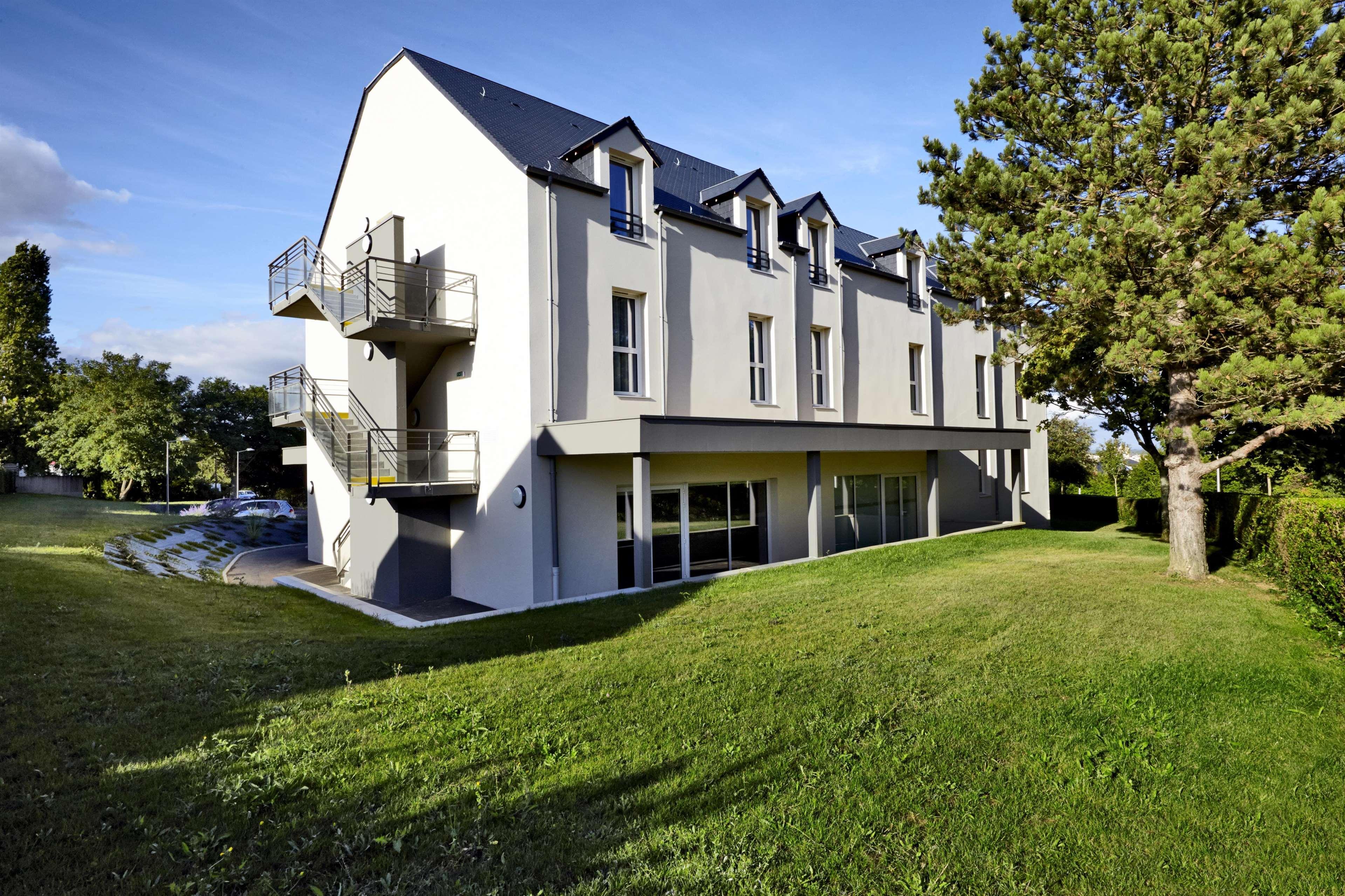 Kyriad Hotel Laval Laval  Kültér fotó